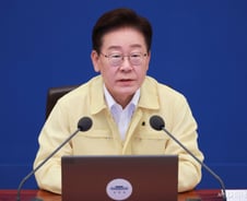 李대통령, '네팔 홍수'에 수보회의 순연…'국민 피해 점검회의' 소집
