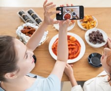 퇴근 후 '먹방' 켠 공무원..."별풍선 받았지만 환전 안 해" 징계는?