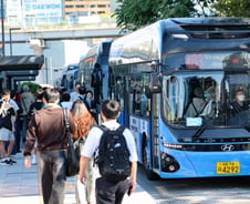 [사설]시내버스 '필수공익사업' 지정 검토할 때