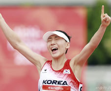"한국 1호 金메달" 성승민, 아시안게임 '근대5종' 여자 개인전 첫 우승