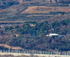 군·유엔사, '지뢰추정 폭발' DMZ 진입…합동조사 준비