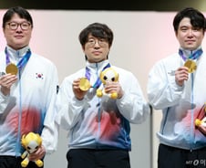 '평균 41세' 아재 게이머들 일 냈다…대전격투 결승서 日 제압