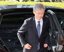 조희대 대법원장 "요청 자체가 '재제청'…국정감사 통해 밝힐 것"