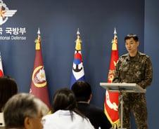 DMZ 폭발 현장 장병들 "목함지뢰 유사"...국과수 분석 의뢰