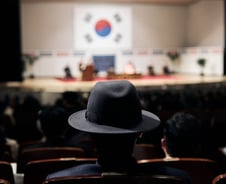 "박정희가 배후? 명예훼손"…'암살자(들)' 결국 고발당했다
