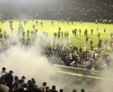 휘슬 울린 그 순간, 비명 가득 찬 축구장...135명 숨진 충격 사건[뉴스속오늘]