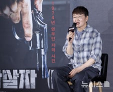 '암살자(들)' 허진호 감독 "역사 왜곡 프레임, 배우들 힘들어 해"