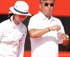 한국 여자 양궁 '첫 금' 보인다...오예진, 女리커브 4강 진출