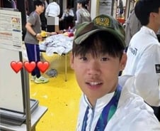 금메달 따자 '전역모'부터 썼다…"조롱 결코 아냐" 박승수도 사과