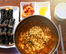 '라면에 김밥' 즐겨 먹었는데 "이럴 수가"...젊은 당뇨 경고등[1분 생활백서]