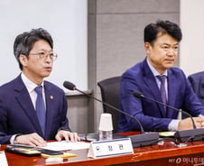 홍지선 국토장관 "김포 아라 등 신규택지 6곳, 2030년 내 착공"