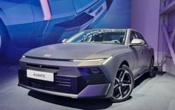The ' First Car' Avante in the mid-size segment... Will its price also transcend its class?