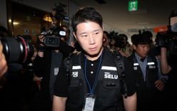 "Ordered Vests from Father-in-Law" Controversy Over Favoritism, Even a Vote of No Confidence… Samsung Union Splits