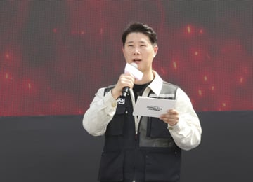 "자기만 살겠다고" 이 대통령 지적에도...삼전 노조위원장 "LG에 하는 이야기"