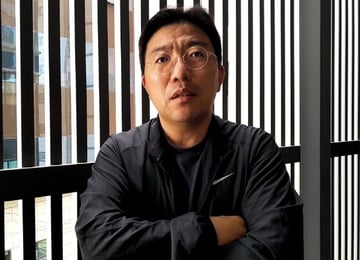 쭉쭉 오르던 8개 종목 '하한가 폭탄'...7300억 번 주가 조작범 결말[뉴스속오늘]