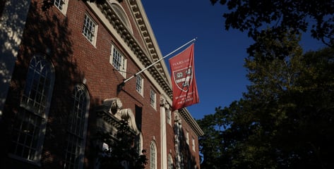 트럼프 행정부, 하버드에 소송…"입학시 인종 차별 있었는지 보겠다"