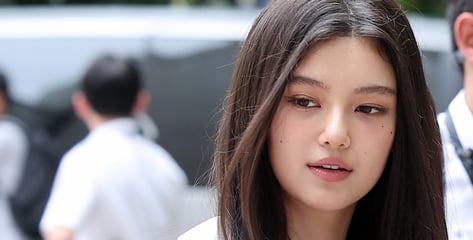 뉴진스 출신 다니엘, 일본서 '태극기 흔들'...삼일절 근황 '깜짝'