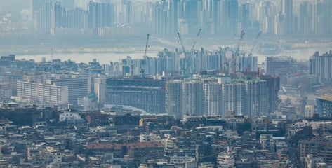 "우리집 좀 팔아줘요" 강남구 집주인들 울상...집값 2년 만에 꺾였다