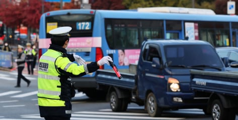"감기약 먹어도 헤롱헤롱" 운전대 잡았다 '쾅'...단속 대상 약물 490종
