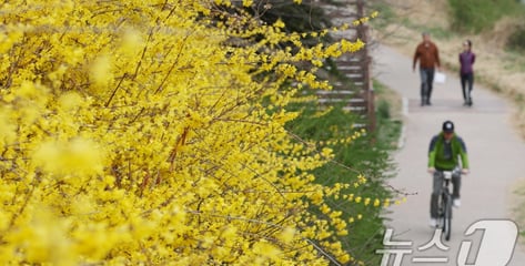 [오늘 날씨] 출근길 안개 주의보…전국 맑고 낮 기온 20도 안팎