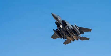 CIA가 흔들고 네이비실·델타포스 뛰어들었다...F-15 조종사 구출 작전