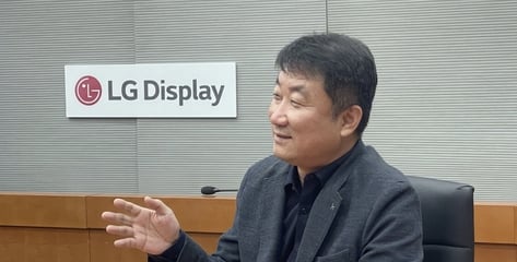 "1000시간 걸리던 개발 이틀만에"..VDE가 바꾼 디스플레이 혁신[R&amp;D 인사이드]