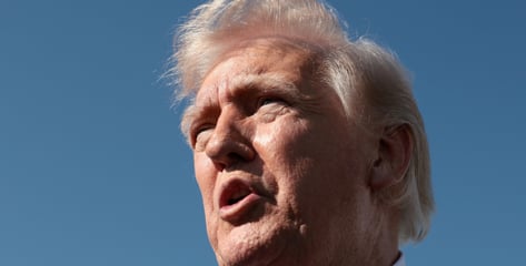 트럼프 "호르무즈 빠르게 열릴 것…이란 통행료 부과 가만 안 둬"