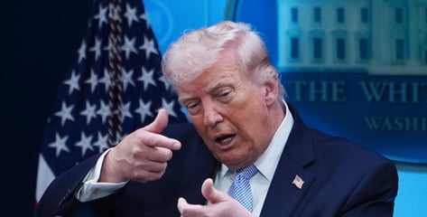 트럼프 "호르무즈 봉쇄·기뢰 제거 개시…이란 발포 땐 지옥 맛볼 것"