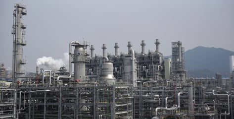 수주 잔치에 원가 폭탄 떨어져…"나프타 가격 2배 껑충" 전선업 '비상'