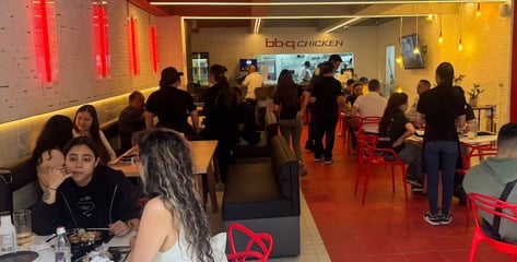 'K치킨' 글로벌 영토 넓힌다...윤홍근 BBQ 회장 "전세계 5만개 매장 목표"