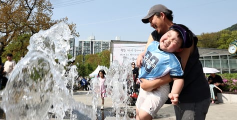 "덥다 더워" 난리더니…벌써 우르르 여름 준비 중