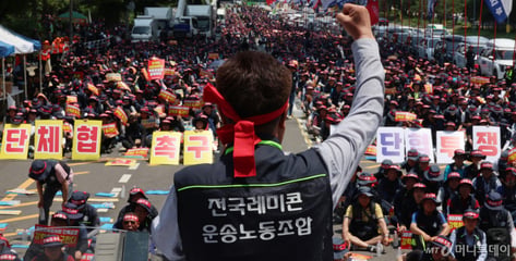 '레미콘 파업' 끝나나…"4200원 인상, 계약 1년→8개월" 잠정합의