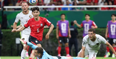 "부장님, 치킨 '아점' 어떠세요"…멕시코전, 오전 경기인데 "예약 끝"