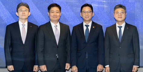 배경훈 "통신사, AI 기업으로 거듭나야"…내달 민관협의체 구성 (종합)