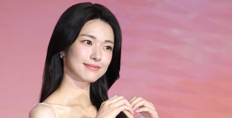'증조부 친일' 하영, 드라마 찍고 있었네…"눈물 터져 촬영 중단"