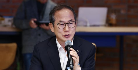 임박한 금융지배구조개선 발표...KB·iM금융 회장 선출에 변수?