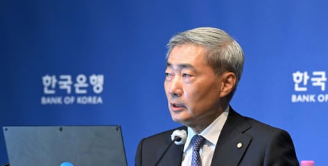 "금리 인상 선제 대응"…한은, '백투백' 뒤 속도조절