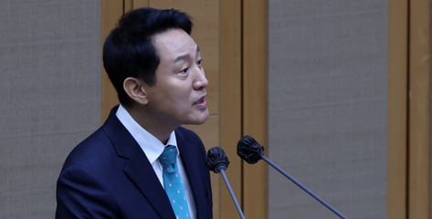 오세훈 "500가구 정비권한 이양, 사업 더 늦춰"…용산 공급도 정부와 이견