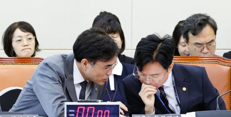 정부 "영업이익 N% 성과급, 노동 쟁의 대상 안돼"