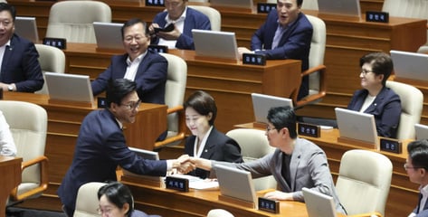 개헌 띄운 김민석 "헌법개정, 국민 원하는 선까지 추진"
