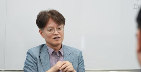 창업 시작부터 엑시트까지 'AI'로 관리…울산과학기술원의 실험