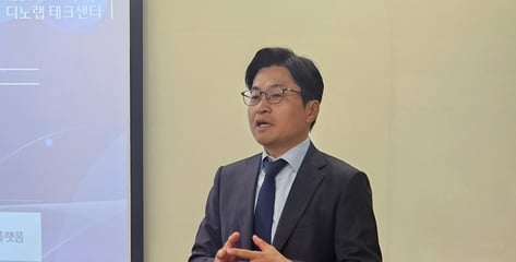 보험약관 '표 안의 표' 읽는다…금융·공공 폐쇄망 파고든 AX 기업