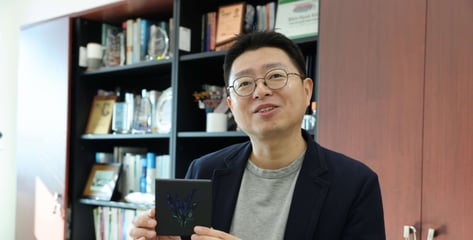 색소 없이 색 내는 신기술…위변조 방지 넘어 예술시장까지 넘본다