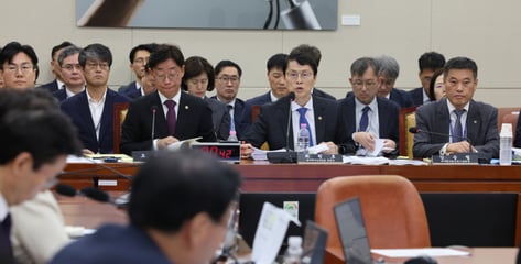 野조경태 "원전본부 5곳 중 드론 방어 1곳 뿐" 원안위원장 "용역 중"