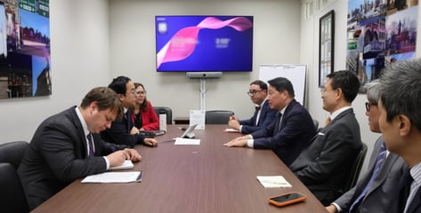 최태원, 美 앤디 김 상원의원과 회동…"반도체·인력 개발 협력 기대"