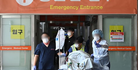 '소아응급실 압수수색' 논란에…경찰 고위 간부들, 아주대병원 방문