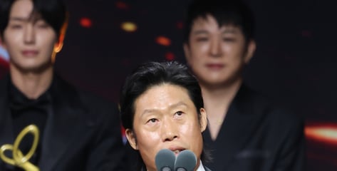대통령 표창 받은 유해진..."왕사남 덕" 암살자(들) 언급 없었다