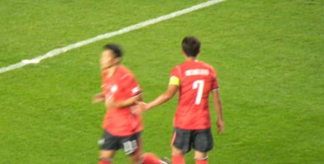 황희찬, 손흥민 하이파이브 외면하고 '쌩'…또 불붙은 '불화설'