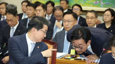 "18평은 대출 6억·26평 4억..이사가지 말라?"..이억원 "비상조치 한 것"