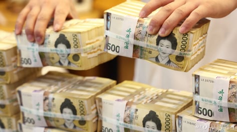 5억으로 집 사면 '6억', 주식 사면 '9.5억' 됐다…막 오른 자산 대이동